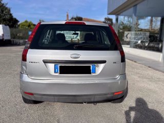 FORD Fiesta 1.4 TDCi 5p. Zetec 2