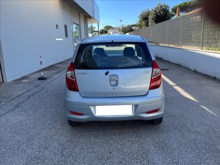 HYUNDAI i10 1.1 Comfort 2