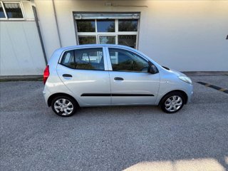 HYUNDAI i10 1.1 Comfort 8