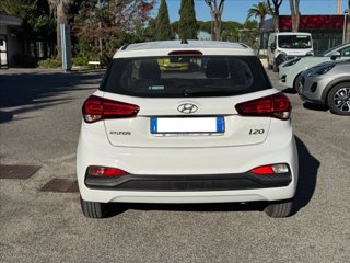 HYUNDAI i20 5p 1.2 Classic 75cv 5